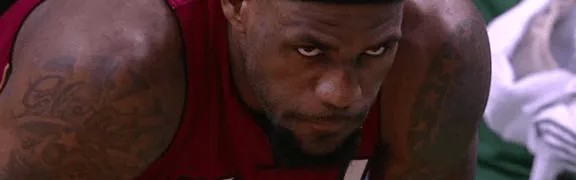开云网页版-NBA Memes：事件爆料者正在以这样的目光盯着布伦森和尼克斯