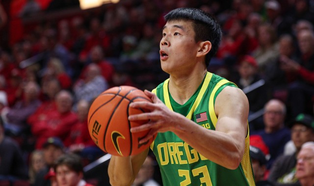 解说：林葳最不适应的是NCAA防守强度 教练对他的进攻技巧评价高